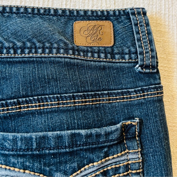 American Rag Classic Jeans Mid Flare Denim Juniors Size 11 R Denim - Picture 3 of 7